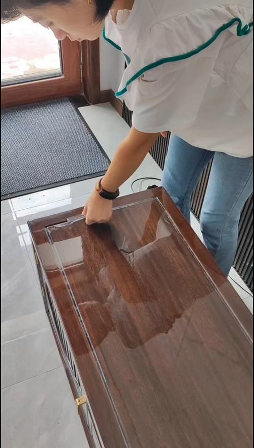 家具贴膜视频教程-家具贴膜视频教程全集